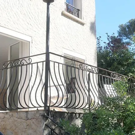 Villa Rez De En Front De Mer